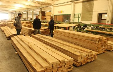 White Oak Edged from European