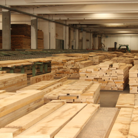 White Oak Edged from European